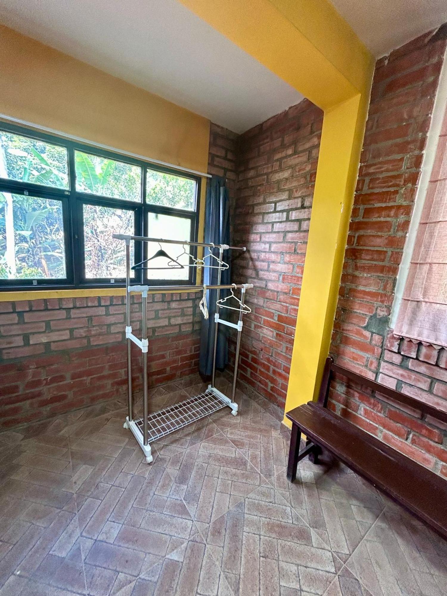 Villa Camila Hostel Coroico Room photo